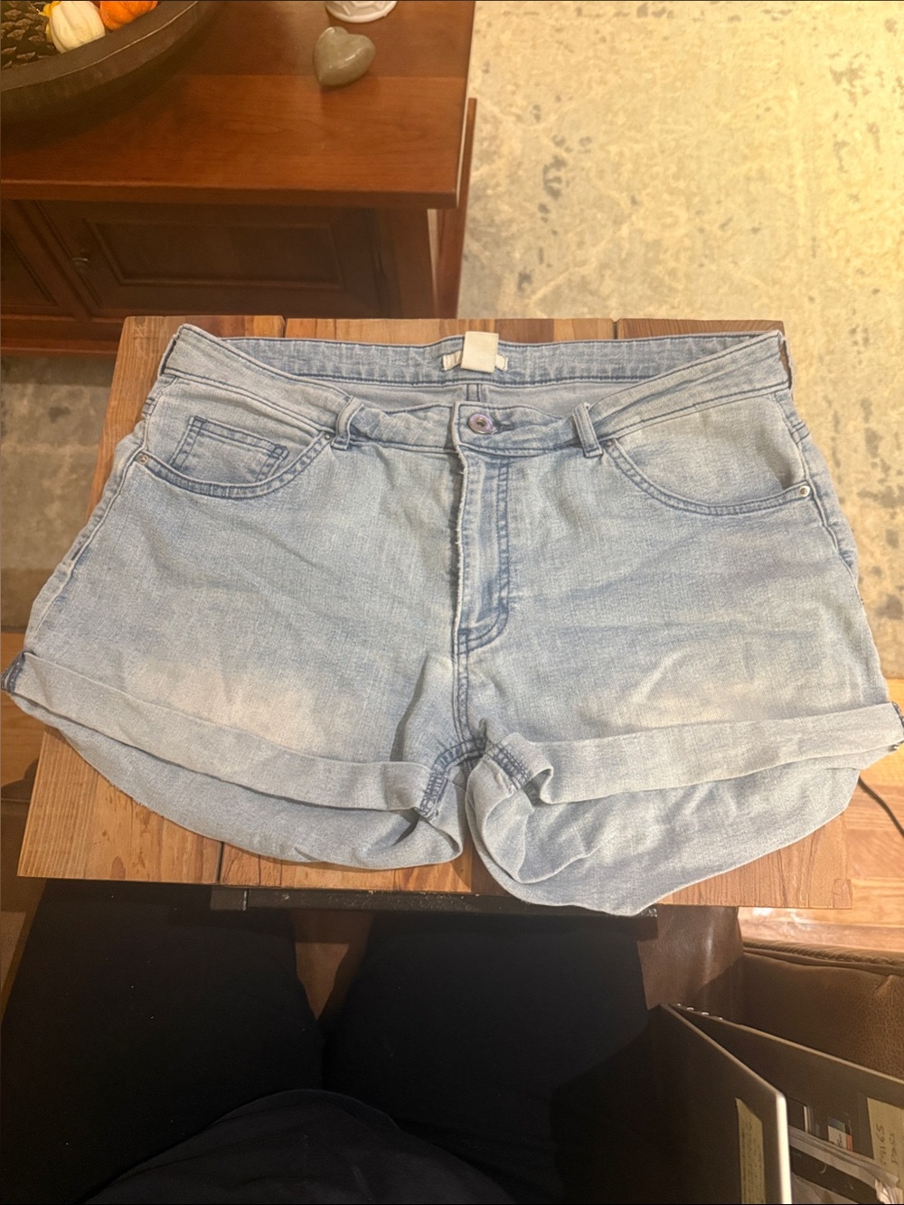 Light Wash Denim Roll-Hem Women's Shorts